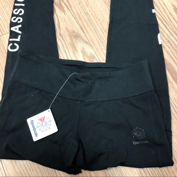 Reebok | Women's Logo Legging | Black | Size M - Picture 2 of 5